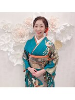 ハットウ(HATTO)&nbsp;振袖着付けとヘアセット、フルメイク