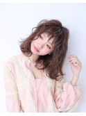 BERRY_大人かわいい_フリンジウェーブ_ココアブラウン_前髪