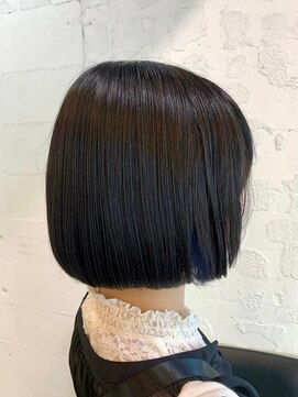 エム(EM) ミニボブ/オリーブアッシュ/ボブショート/髪質改善/下北沢