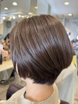 エメールヘア(aimere hair) どの世代でも似合うハイライトシナモンベージュボブ