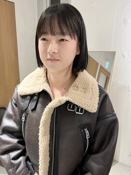 ラミエ バイ メルト 吉祥寺(lamie by melt) "久保田"黒髪切りっぱなしボブワイドバング顔周り