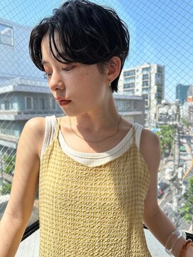 スー(suu) 大人ショートボブハンサムショート黒髪ショート下北沢前髪なし