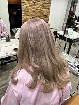 プライズ アイリス 池袋東口店(prize Iris) 韓国風カラーハイトーンピンクベージュ春カラーホワイトエクステ