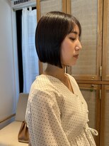 スリー ナカノシマ(three. Nakanoshima)&nbsp;【three.中之島】前下がりボブ