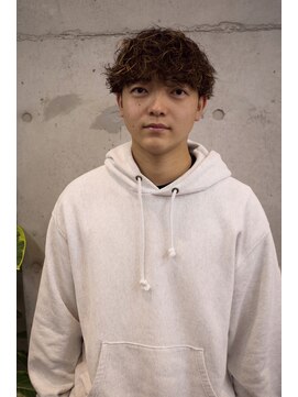 スピンオフシフト(SPIN-OFF SHIFT) シャドーパーマ