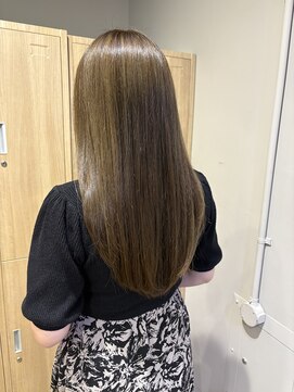 ローレンジウ(LOREN JU) 名駅/名古屋駅/学割U24/レイヤーカット/オージュア/ダブルカラー