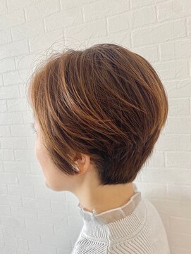 ヘアーアンドビューティーガーデン(HAIR AND BEAUTY GARDEN) 大人ショートボブヘアくびれショート白髪染めグレイカラー40代