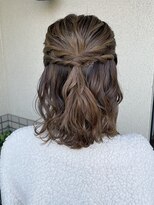 オウルヘアー(Owl hair) ハーフアップ/ミディアム