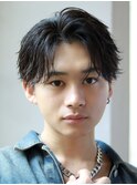フェザーパーマセンターパートニュアンスパーマ韓国マッシュ黒髪