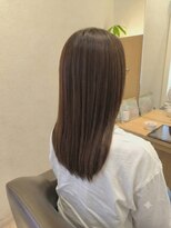 ウイ バイ ファースト 北四番丁店(u'i by first)&nbsp;毛先までなめらかにまとまるロングスタイル