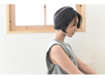 ルレ 本山(Relais)の写真/診断で導く、ショートヘアのための髪質改善。うねり・ダメージ・ボリューム悩みを解消し、最高のツヤ髪へ。