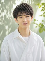 にもう 神戸三宮&nbsp;フェードカットxニュアンスウルフxスパイラルパーマ