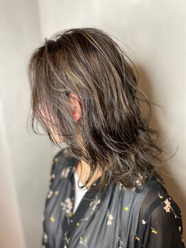 ラトリエ ブロカント 立川北口店(L'atelier BROCANTE) エアータッチ バレイヤージュ ハイライト