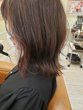 ティンク(Tink) 外ハネくびれミディアム☆