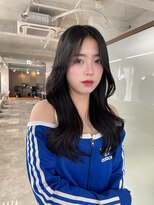 ボタン ハカタ(VOTAN hakata)&nbsp;博多/福岡/韓国ヘア/前髪顔周りカットレイヤー/センター分け黒髪