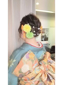 リルイー(Lil.E) アップスタイル