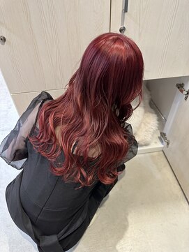 ボルドーカラー暖色カラー赤髪ダブルカラーカシスレッド