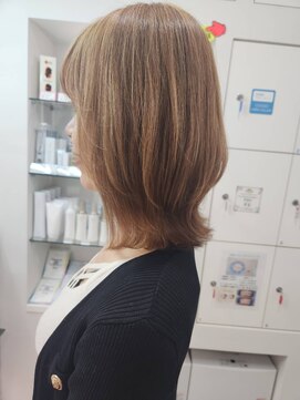シャルム(CHARME) 上品なくびれカット、上質透明感ハイライト