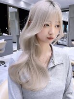 ロンド ジュルード 名古屋(Lond jeloud) レイヤーカット レイヤー 前髪カット 顔周りカット ハイトーン