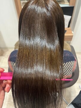 クララ カシハラ(CLALA Kashihara) 髪質改善/オリーブグレージュ/艶髪