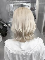 カラット 堺東(CARAT)&nbsp;ホワイトカラー/ホワイトブロンドカラー