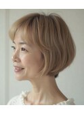 ショートボブ