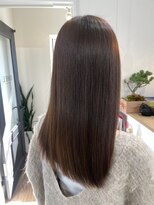 ビビバイベル(BiVi by BHEL)&nbsp;桑名ロングレイヤーカットハッシュカット透明感カラー重めロング