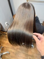 トウキョウマスタード(TOKYO MASTARD)&nbsp;オリーブグレー/レイヤーカット/黒髪/マロンベージュ/入谷