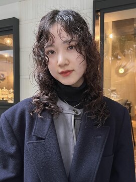 ユーリカ(Eurica) レイヤーパーマ/ミディアムパーマ