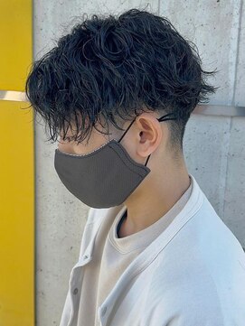 ニアウ 太田店(Niau) MEN’S HAIR/波巻きツイストスパイラル/リバースセンターパート