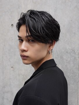 バイフィフス 原宿/表参道(by fifth) シャドウパーマルーズパーマセンターパート大人メンズヘア
