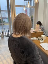 エマピボット 中川本店(EMA PIVOT)&nbsp;ミルクティーベージュ × ボブ