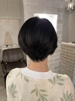 オルゴ(orgo)&nbsp;フェミニンなショートヘア