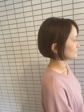 ヘアアンドスペース ベロン(hair&space velon) ミニボブ