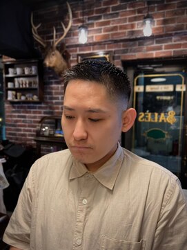 バレス 田町(BALES) [スキンフェード/ツイストスパイラル/田町]