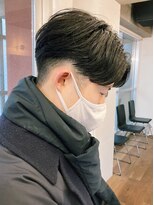センターパートカルマパーマワンカールパーマ韓国ヘアガイルヘア