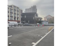 ヌック(the neuk)の雰囲気（駐車場No.3.4.5をご利用ください！）