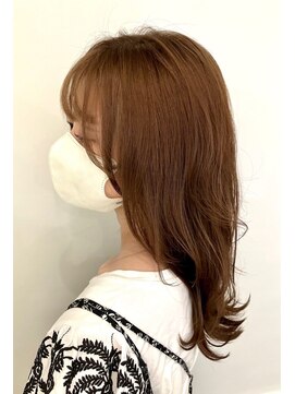 プラスワン 自由が丘(+ONE) 【+ONE自由が丘】ベージュカラー×レイヤー