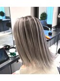 ホワイトグレージュデジタルパーマミルクティーベージュ