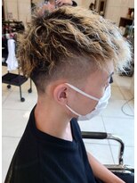 ジーナ 西新(Zina) ツイスパブリーチ