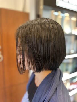 美粧ほそや 横浜反町 艶ボブ