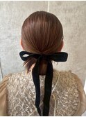 結婚式お呼ばれタイトシニヨン/リボンアレンジ横浜ヘアセット
