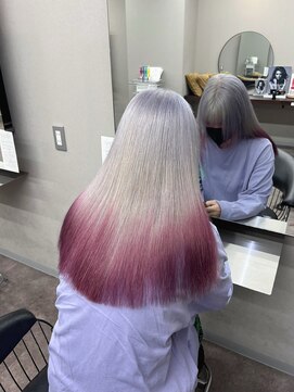 エミーバイモアムー(Emmie byMoremuu) 【メイ】グラデーションカラー