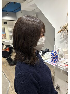 テンダー(Tender) 繋がる顔まわりカット×オリーブブラウン