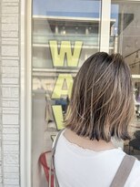 ウェイビー(WAVY) ハイライトxプラチナベージュ