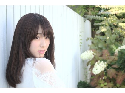 カロン(CA-LON)の写真