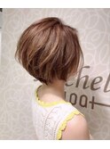 ３０代４０代５０代小顔ひし形トップボリューム動きショート
