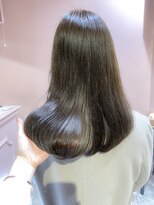 ラメール(MAISON LA MER)&nbsp;《AYAKA》艶ミントーベージュカラー☆