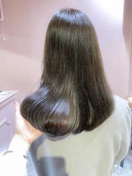 ラメール(MAISON LA MER) 《AYAKA》艶ミントーベージュカラー☆