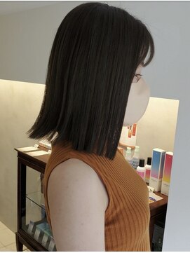 インビテーション(invitation) オリーブグレージュ